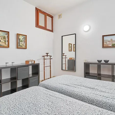 Calle Isabel 13 Apartamento
