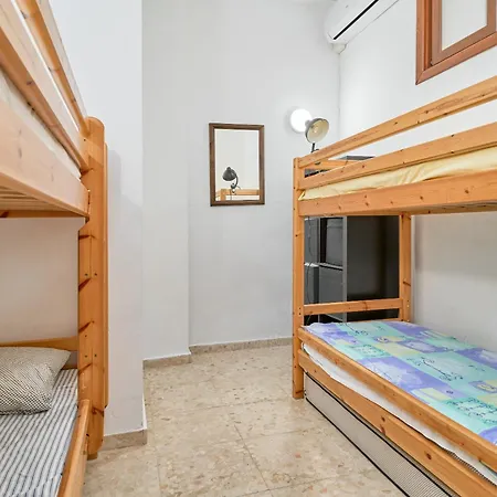 Calle Isabel 13 * Nerja