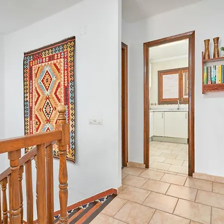 Calle Isabel 13 Apartment